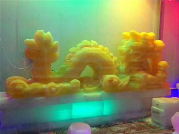 河北唐山 室內(nèi)冰雕展覽施工 (3)