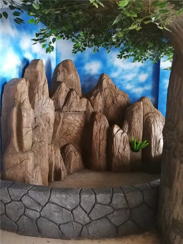 牙克石室內(nèi)假山水景施工制作 (1)